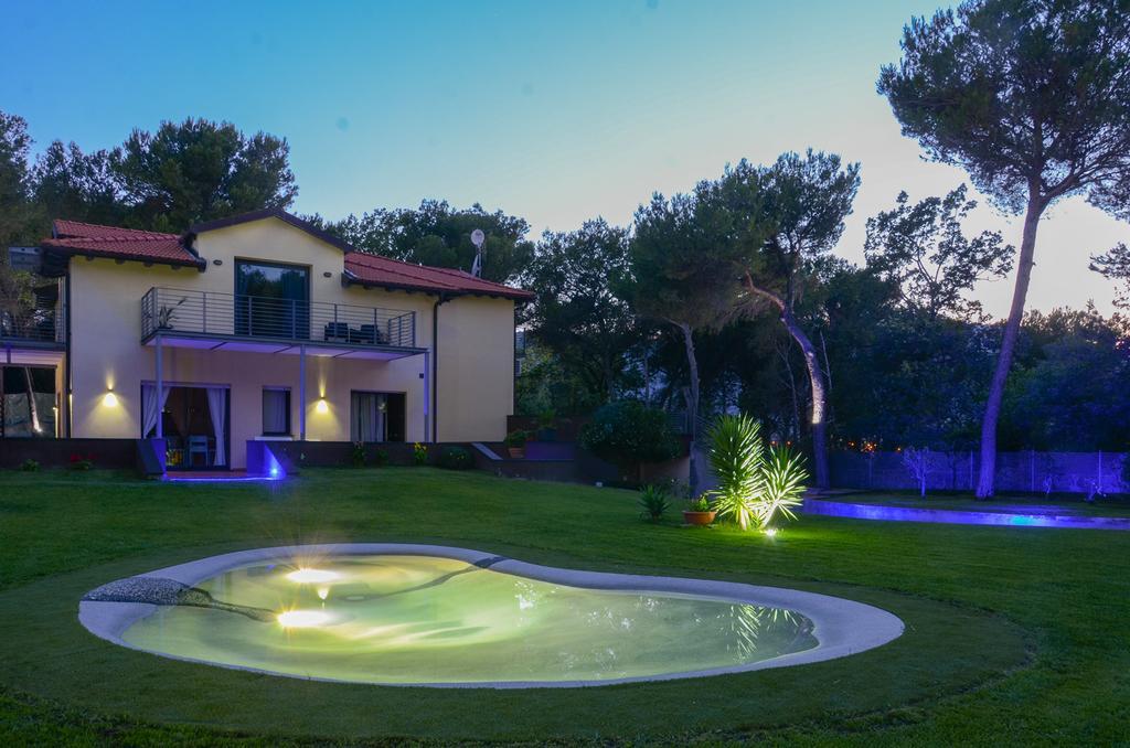 B&B Dodici Lune Marina dʼMarina dʼAndora Exterior foto
